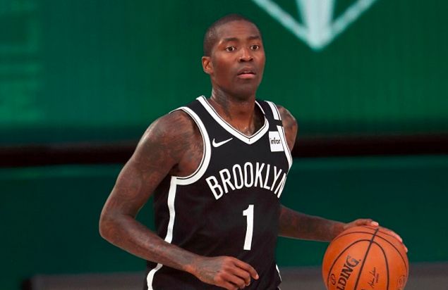 周彦含在击 周彦含在击