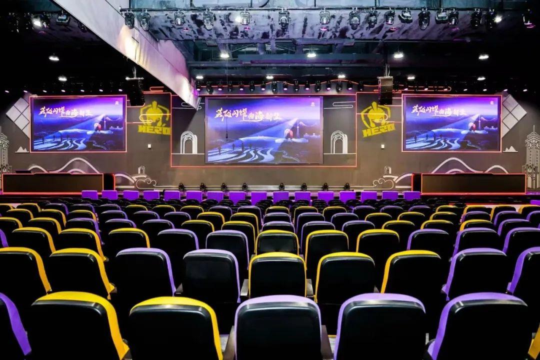 前场与后场 前场与后场